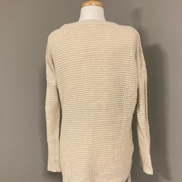 Cream Coloured Tunic Sweater w Lace up detail - Maurice's Size M - oversize - Picture 3 of 7